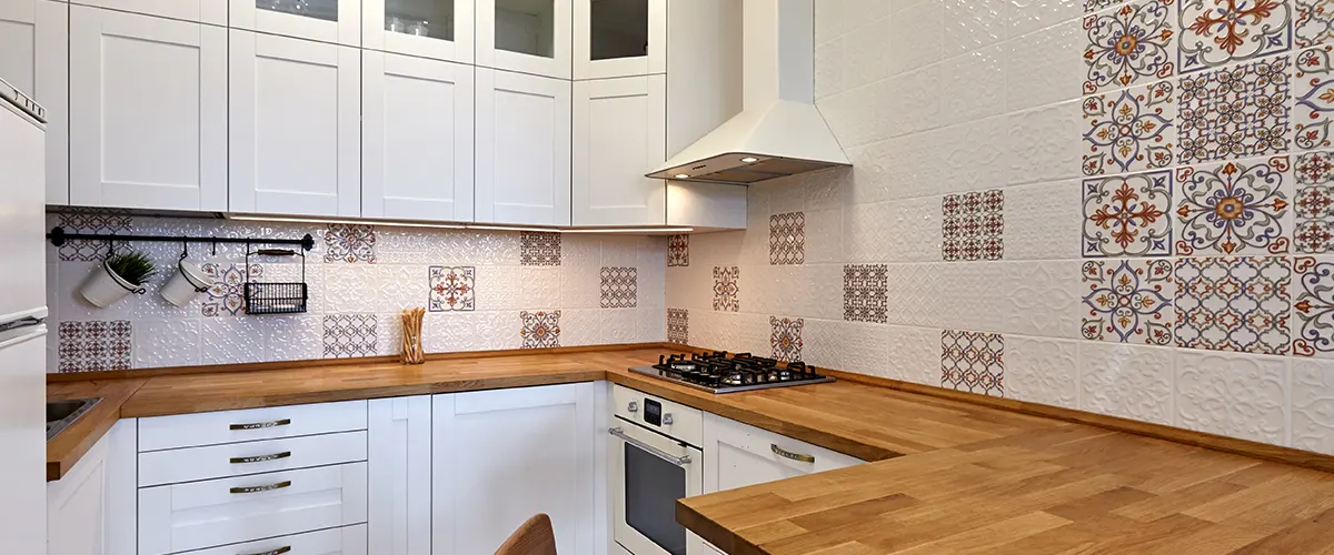 kitchen with patterned backsplash