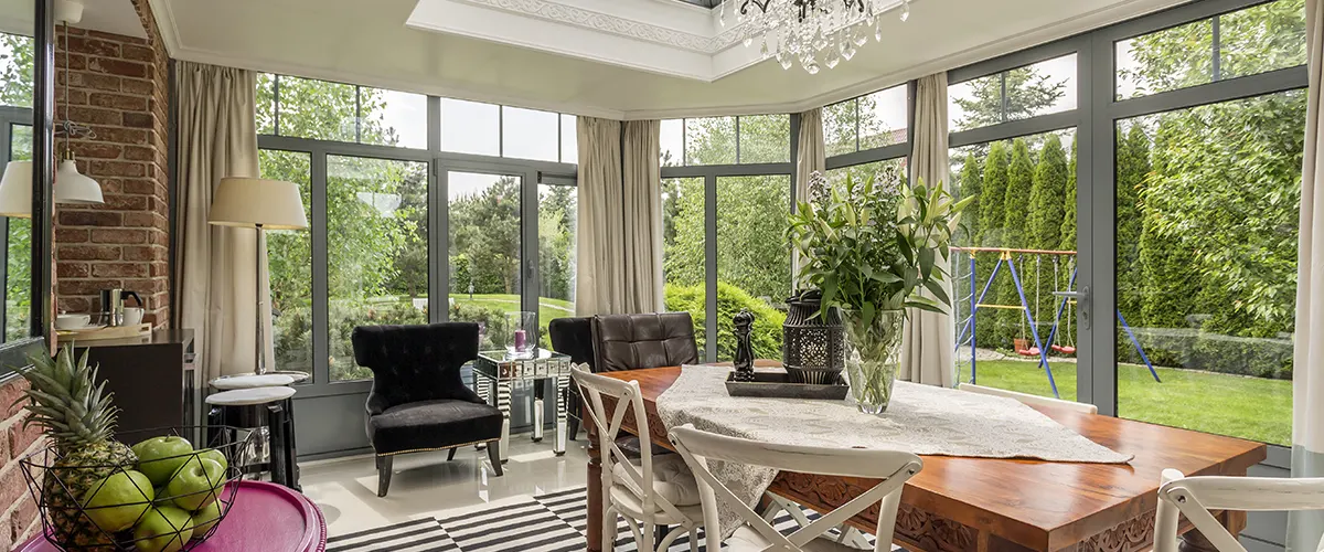 fancy sunroom with view over garden